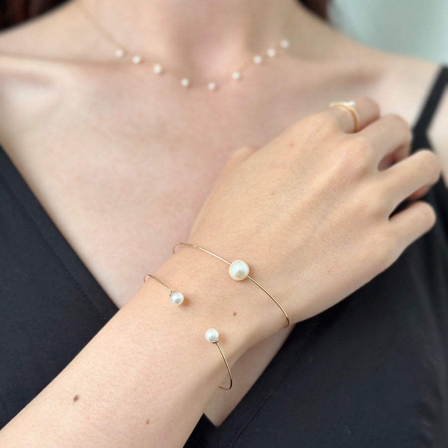 Solitaire Pearl Bangle