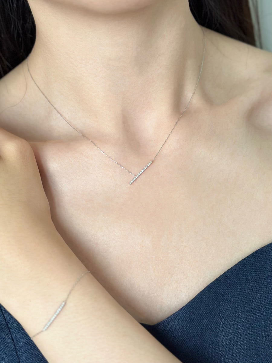 Ottanta Line Diamond Necklace