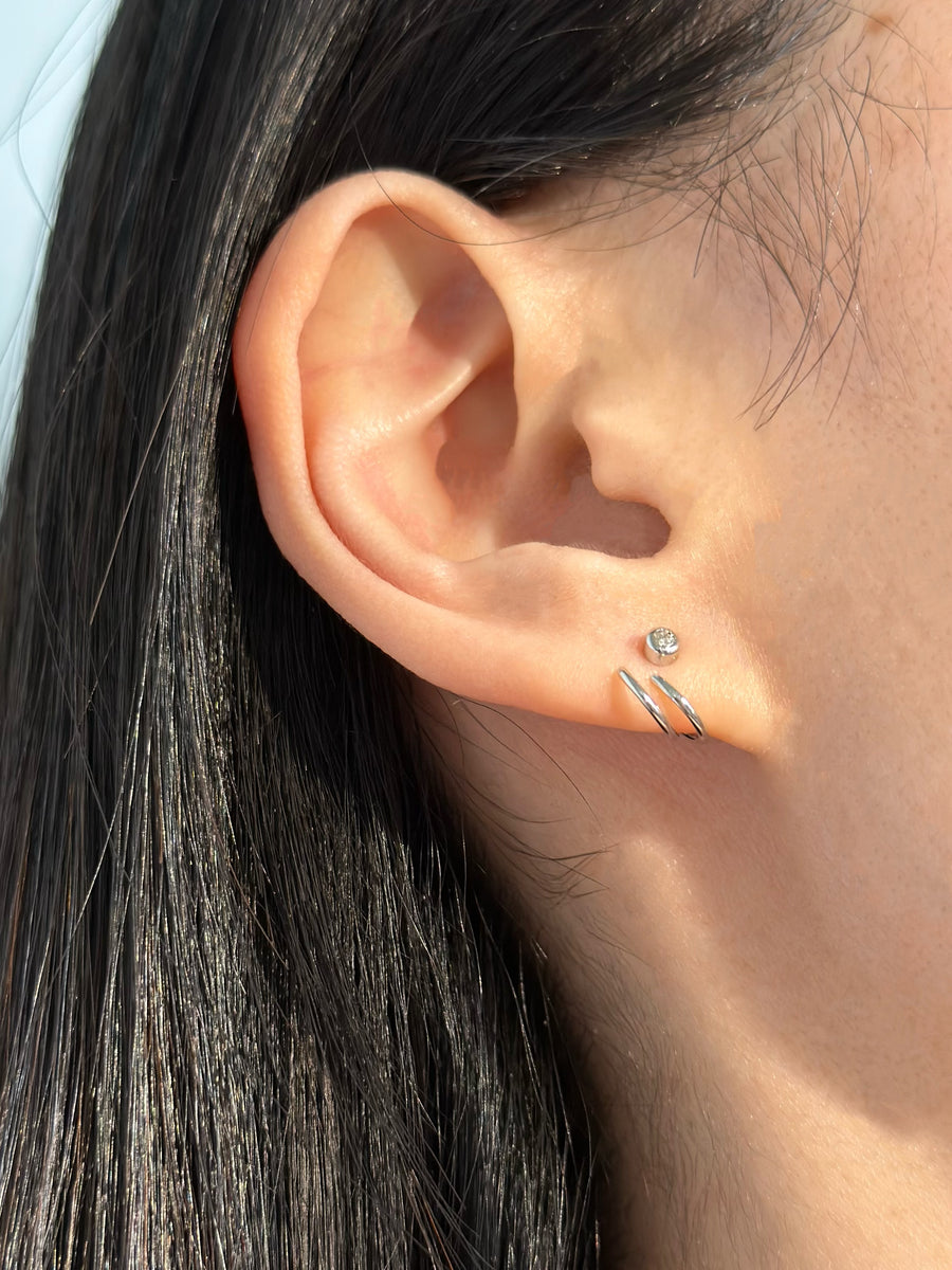 Hug Diamond Solitaire Earrings