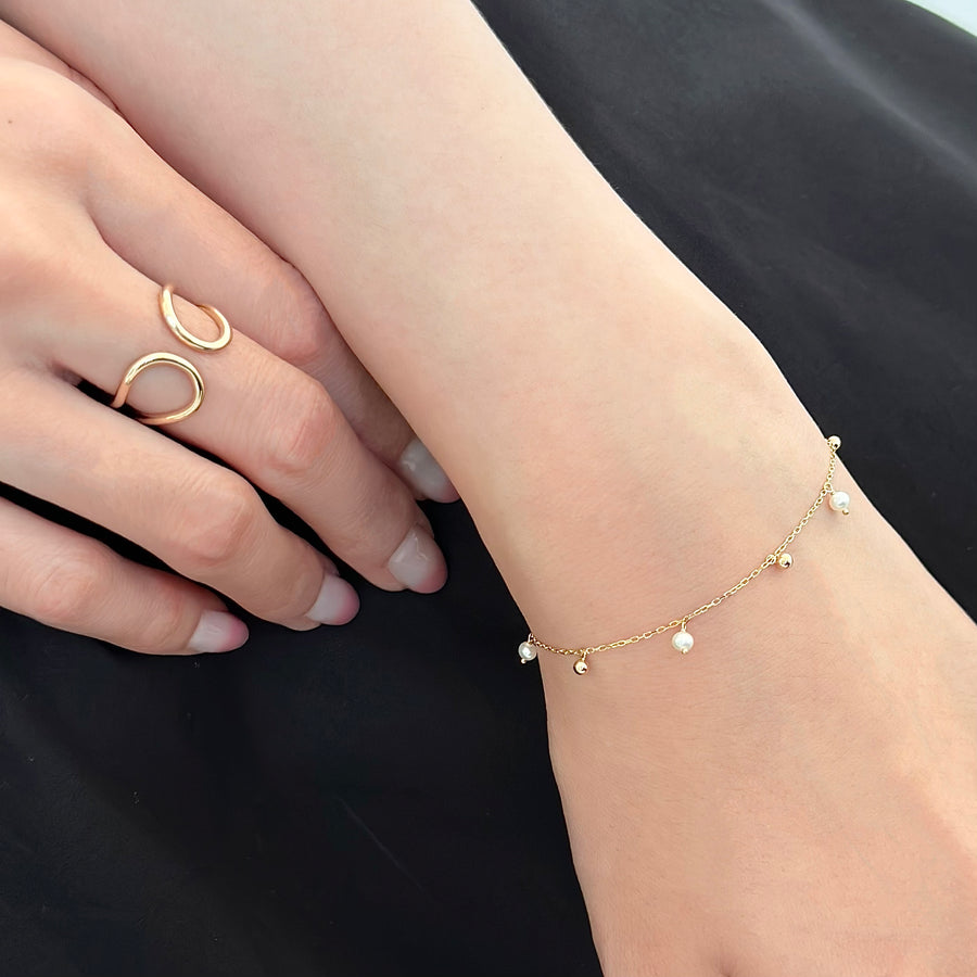 Pearly Gold Station Bracelet
